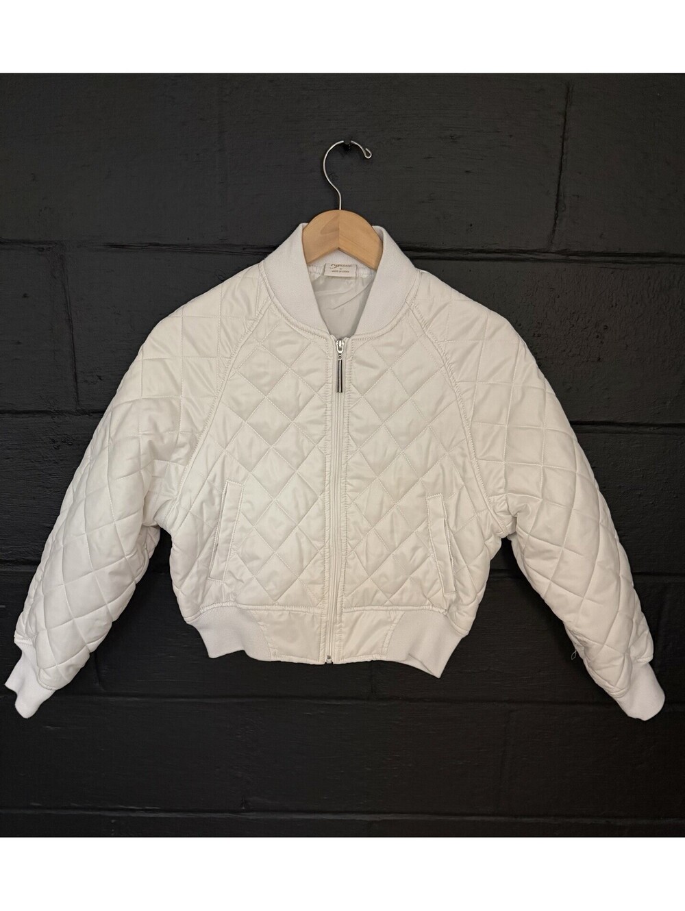 Riflessi collection premium edition Quilted Girls bomber jacket size Med. NWOT